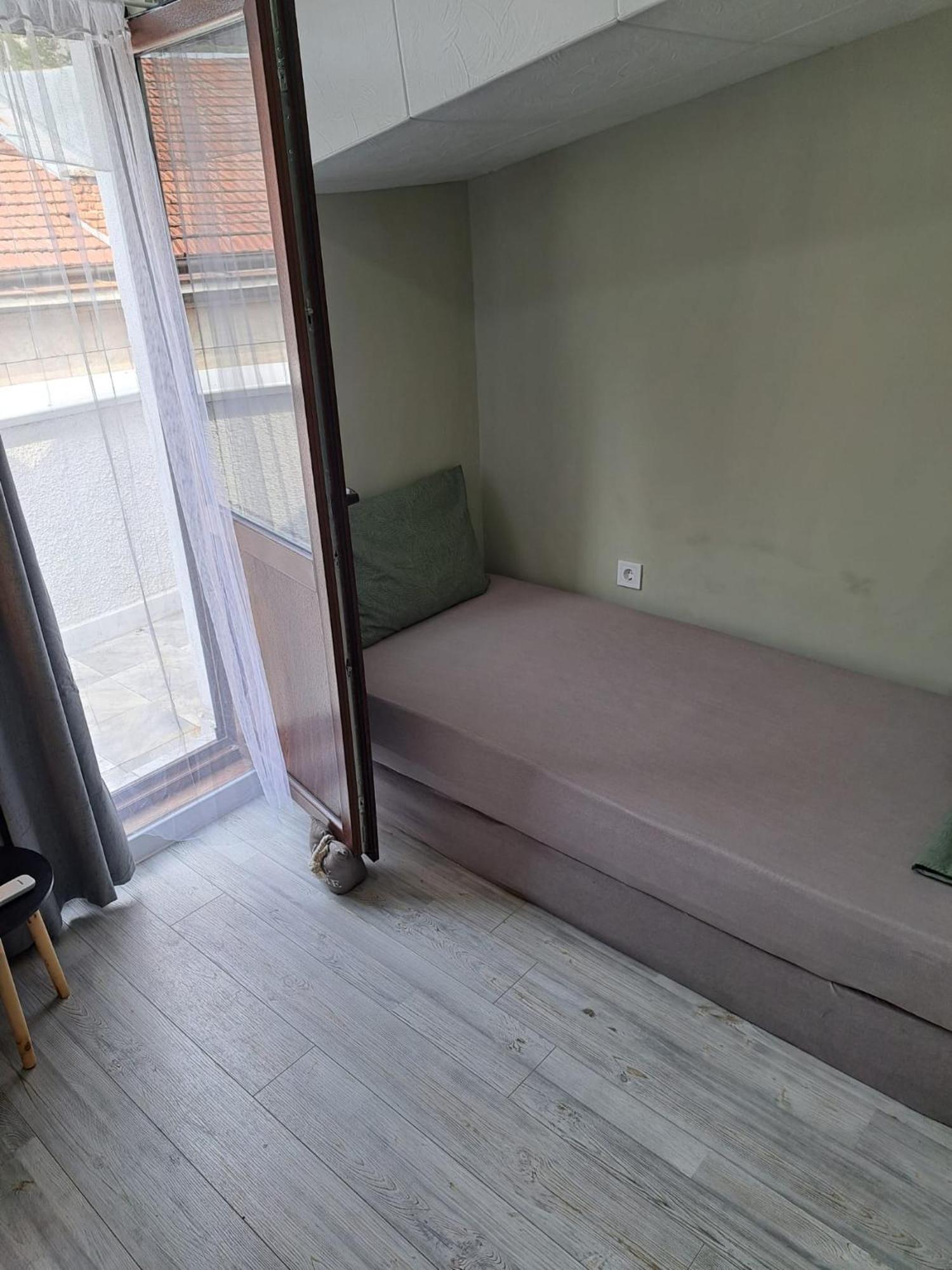 Downtown - Han Teo Suites - Center Plovdiv - Kapana Art District المظهر الخارجي الصورة