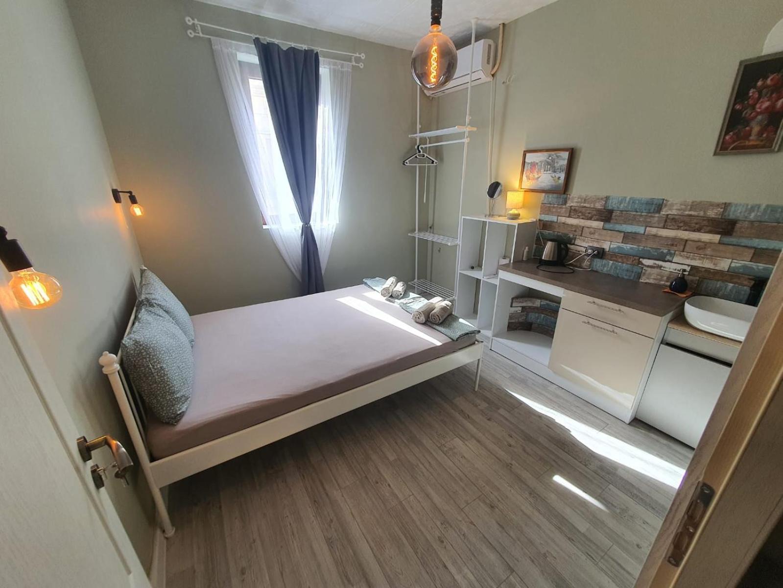 Downtown - Han Teo Suites - Center Plovdiv - Kapana Art District المظهر الخارجي الصورة